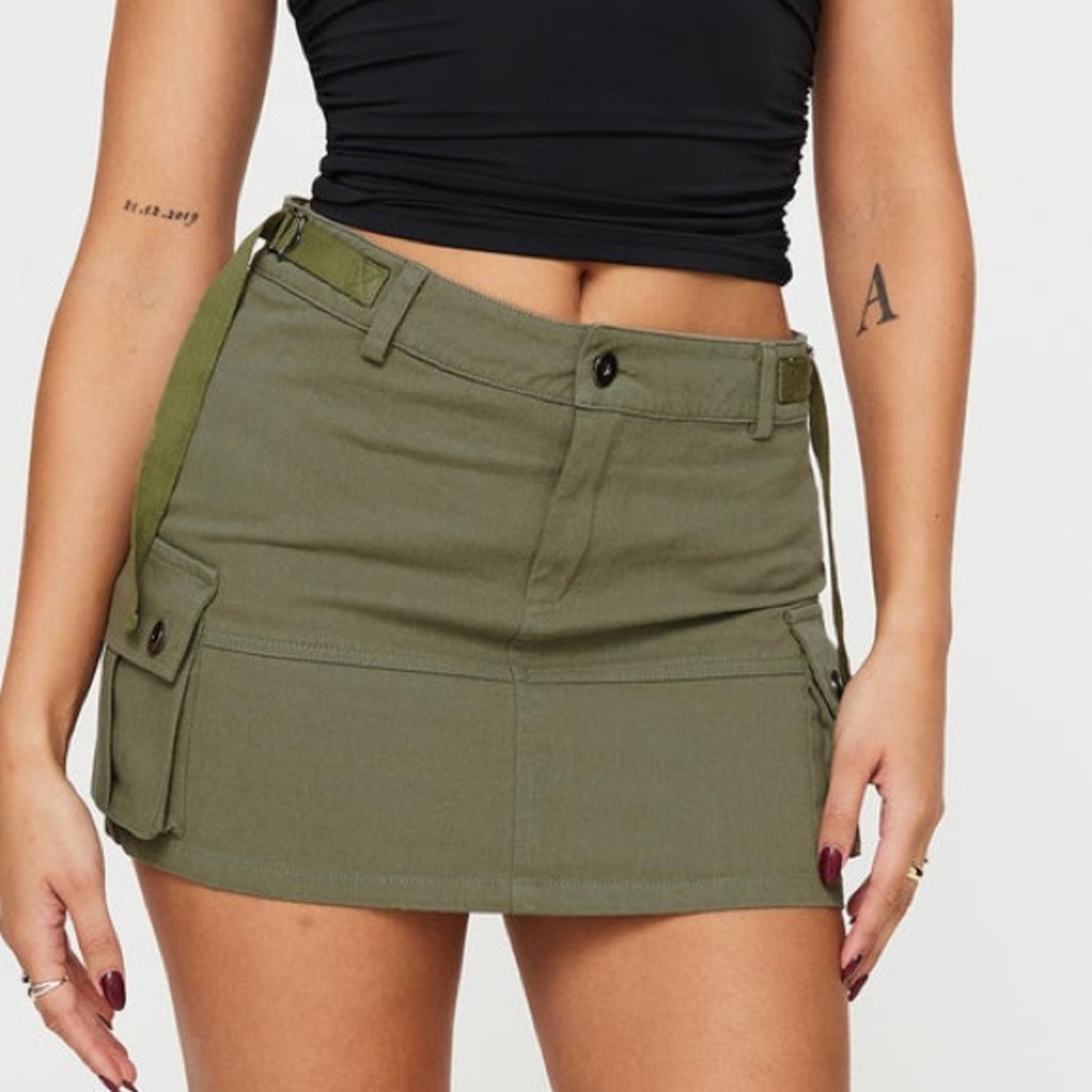 Princess Polly Black and Green Cargo Mini Skirt